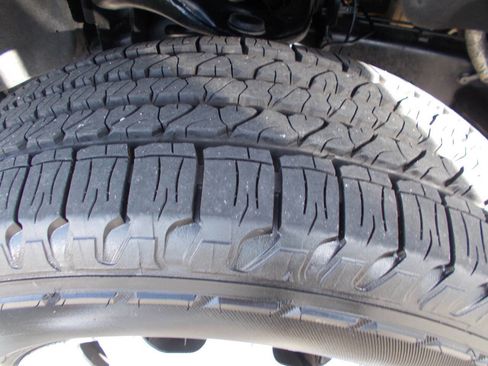 Used 2019 Ford F150 XL w/ Equipment Group 101A Mid image 11