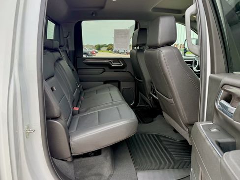 Used 2024 Chevrolet Silverado 2500 LTZ w/ LTZ Plus Package AWD/4WD image 20