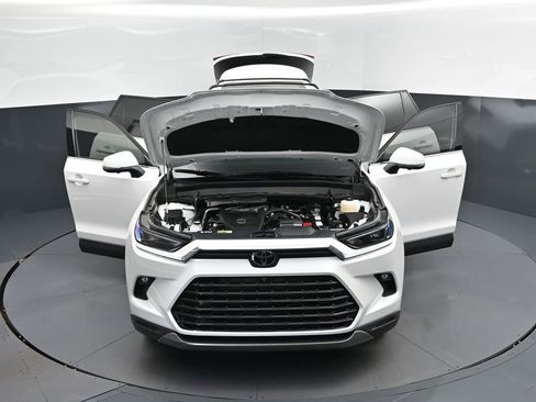 Used 2025 Toyota Grand Highlander AWD image 53