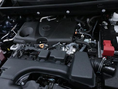 Used 2023 Toyota RAV4 XLE image 28