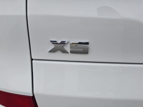 Used 2026 BMW X5 M60i image 9