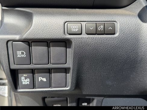 Used 2019 Lexus IS 350 F Sport image 19