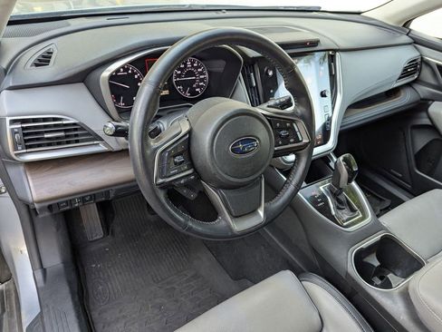 Used 2020 Subaru Outback Limited image 9