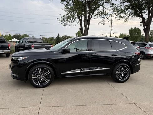 Certified 2026 Acura MDX SH-AWD w/ Advance Package image 8