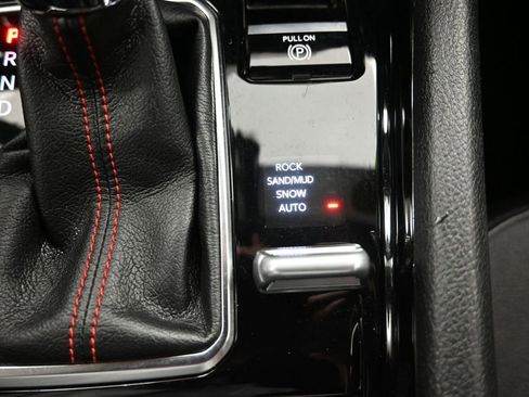 Used 2023 Jeep Compass Trailhawk AWD/4WD image 23