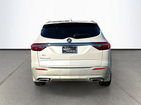 Used 2020 Buick Enclave Premium w/ Sun and Sites Package image 6
