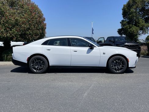 New 2026 Dodge Charger GT w/ Blacktop Package AWD/4WD image 7