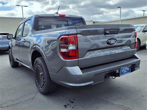 New 2025 Ford Maverick Lobo image 4
