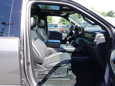 Used 2024 Ford F150 Lariat w/ Equipment Group 502A High AWD/4WD image 39