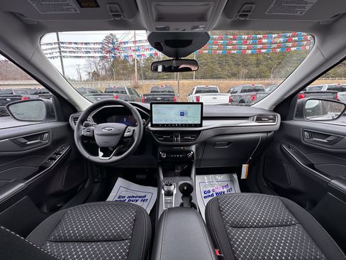 New 2026 Ford Escape Active w/ Tech Pack #1 AWD/4WD image 10