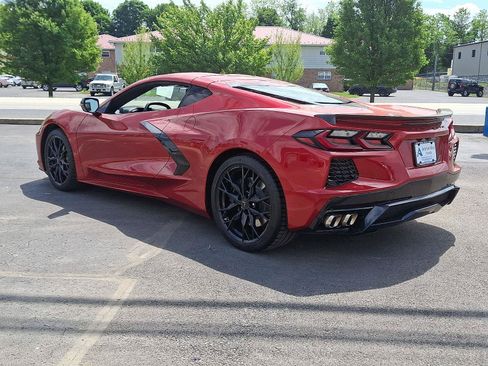 Used 2023 Chevrolet Corvette Stingray Coupe w/ Z51 Performance Package RWD image 4