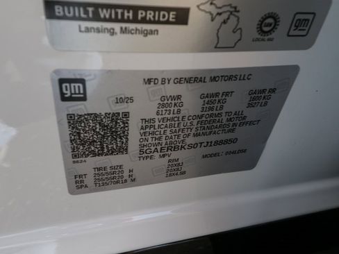 New 2026 Buick Enclave Sport Touring image 31