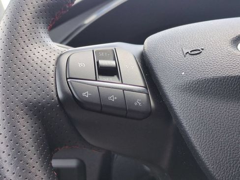 Used 2025 Ford Escape ST-Line FWD image 20
