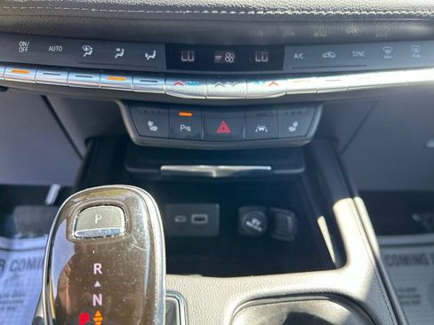 Used 2021 Cadillac XT4 Premium Luxury w/ Driver Awareness Package AWD/4WD image 22