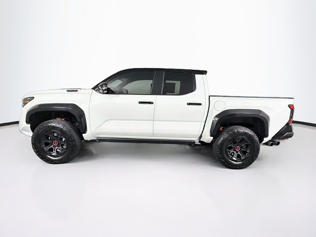 Used 2026 Toyota Tacoma TRD Pro AWD/4WD image 6