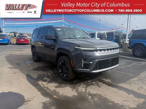 New 2026 Jeep Grand Wagoneer Summit w/ Premium Group III image 1