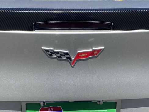 Used 2006 Chevrolet Corvette Convertible RWD image 11