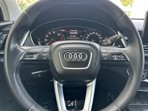 Used 2020 Audi Q5 2.0T Premium w/ Convenience Package image 26