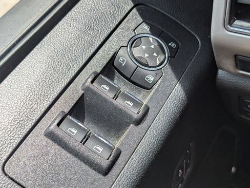 Used 2020 Ford F150 Lariat w/ Equipment Group 502A Luxury AWD/4WD image 10