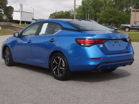 Used 2024 Nissan Sentra SV image 5