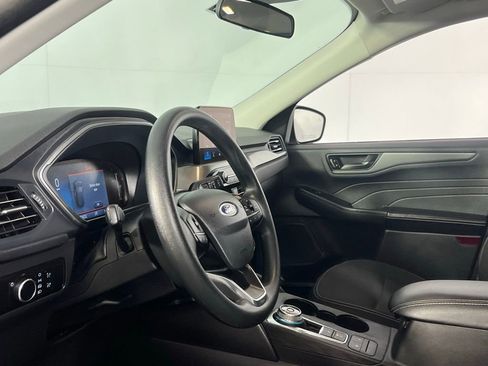 Used 2025 Ford Escape Active AWD/4WD image 20