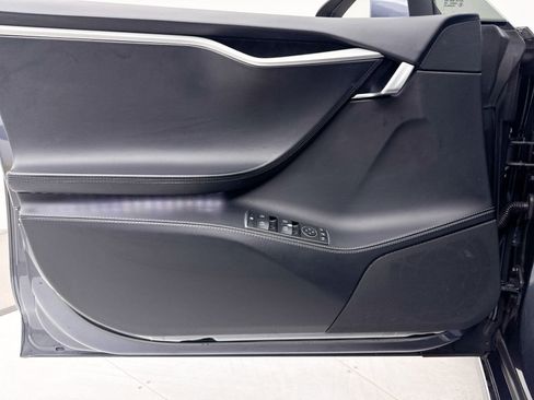 Used 2018 Tesla Model S P100D image 28