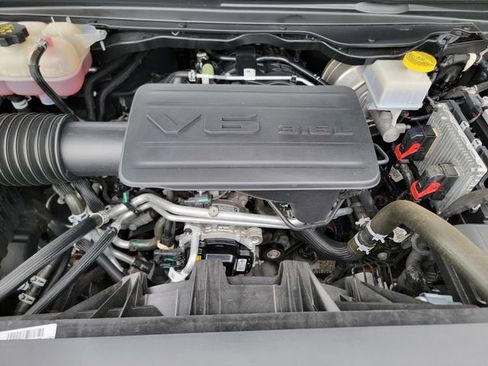 Certified 2024 RAM 1500 Big Horn AWD/4WD image 40