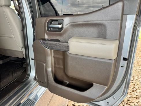 Used 2019 Chevrolet Silverado 1500 LTZ w/ LTZ Plus Package AWD/4WD image 24