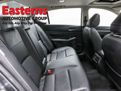 Used 2025 Nissan Altima 2.5 SL image 23