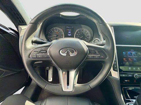 Used 2020 INFINITI Q60 3.0t image 34