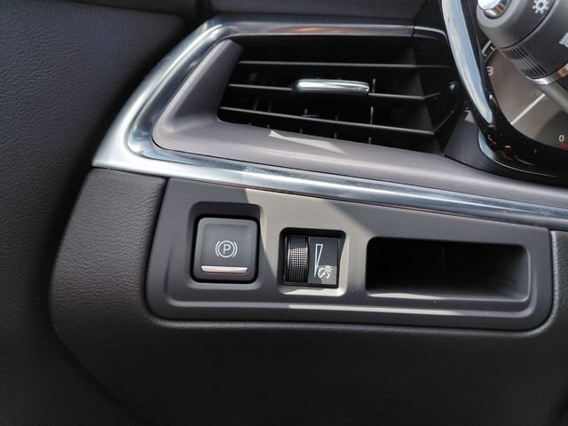 Certified 2026 Cadillac XT5 Luxury FWD image 25
