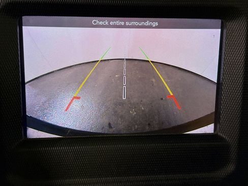 Used 2018 Jeep Wrangler Unlimited Sport S image 19