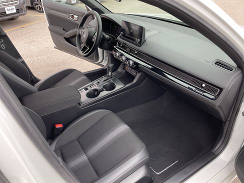 Certified 2023 Honda Civic Sport image 29