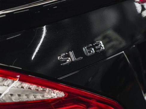 Used 2015 Mercedes-Benz SL 63 AMG image 34