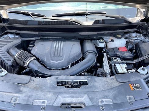 Used 2024 Chevrolet Traverse LT FWD image 10