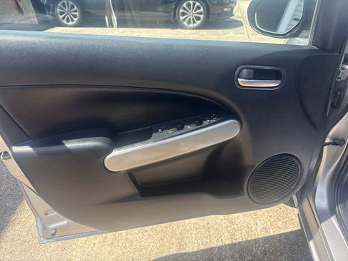 Used 2013 MAZDA MAZDA2 Sport image 9