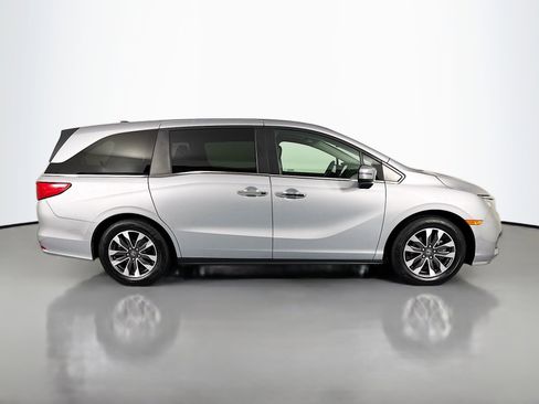 Certified 2024 Honda Odyssey EX-L image 4