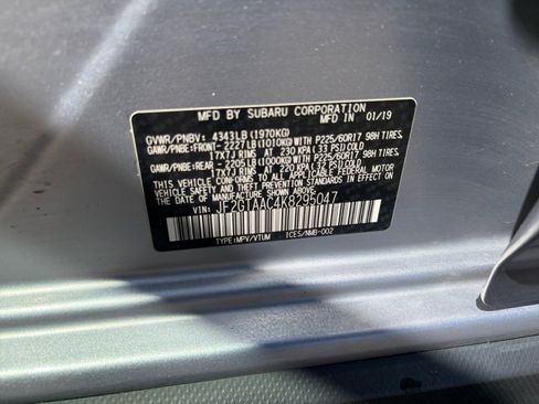 Used 2019 Subaru Crosstrek 2.0i AWD/4WD image 34