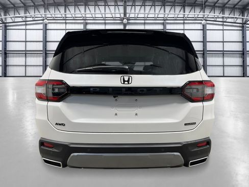 New 2026 Honda Pilot image 4