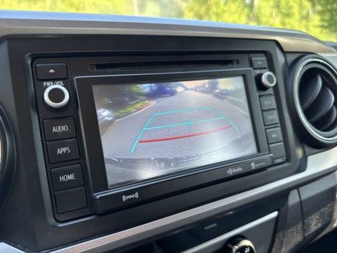 Used 2017 Toyota Tacoma SR5 w/ Tow Package RWD image 27