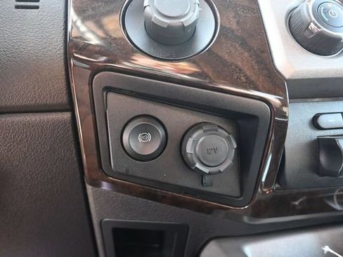 Used 2015 Ford F450 Platinum w/ FX4 Off Road Package AWD/4WD image 20