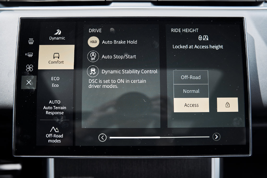 Used 2025 Land Rover Range Rover SE AWD/4WD image 67