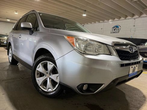 Used 2015 Subaru Forester 2.5i Limited AWD/4WD image 5