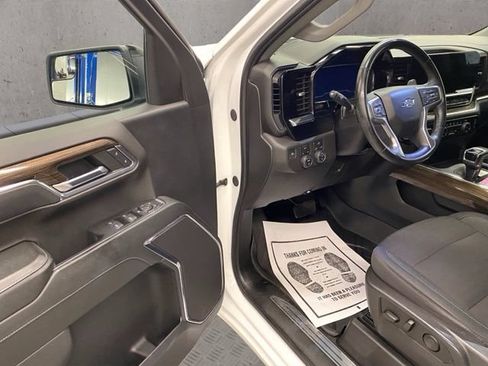 Used 2024 Chevrolet Silverado 1500 RST w/ Protection Package AWD/4WD image 18