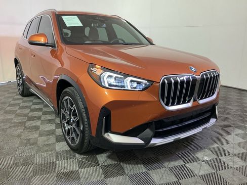 Certified 2025 BMW X1 xDrive28i w/ Technology Package AWD/4WD image 4
