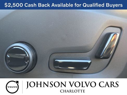 New 2026 Volvo XC60 B5 Plus w/ Protection Package Premier image 31