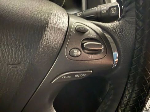 Used 2023 Nissan Murano SL image 18