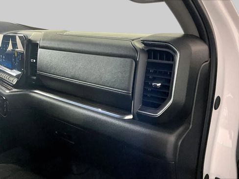 Used 2024 Chevrolet Silverado 2500 LT w/ Texas Edition AWD/4WD image 18