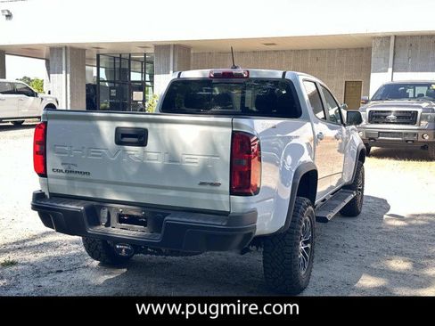 Used 2022 Chevrolet Colorado ZR2 AWD/4WD image 7