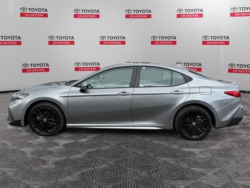 Certified 2025 Toyota Camry SE w/ Convenience Package AWD/4WD image 6